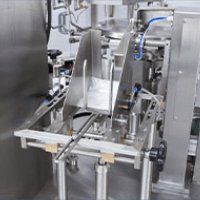 pouch filling machine